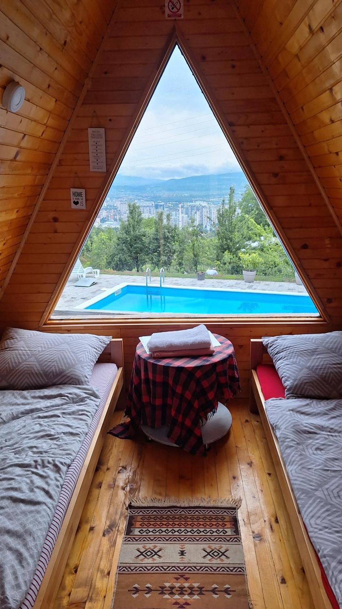 Bungalovi Lana Сараево Екстериор снимка
